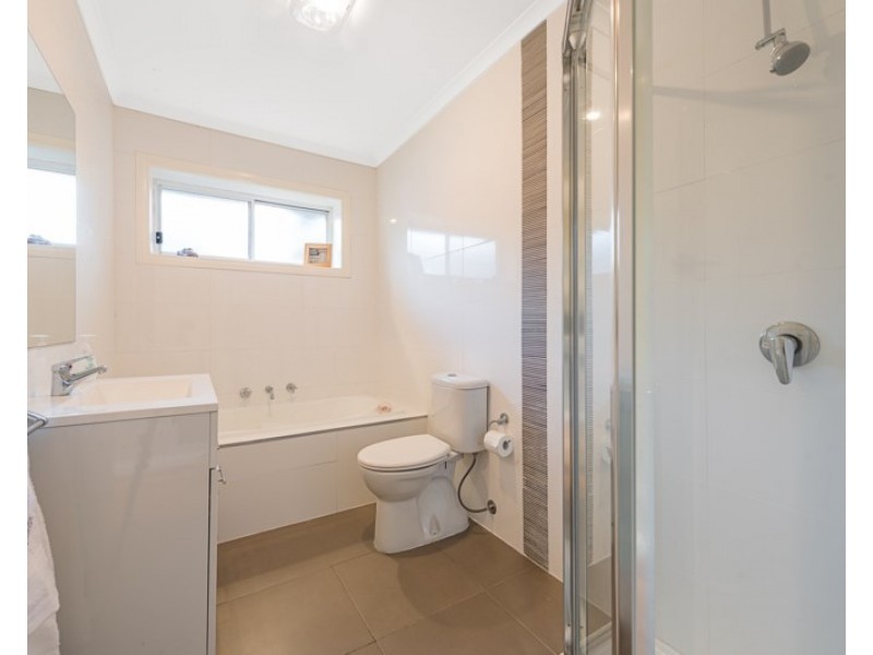 14 PICCADILLY Court, Kilsyth VIC 3137