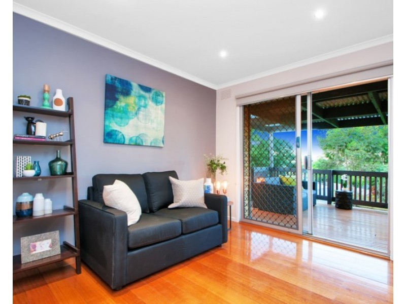 6 SPRINGSONG PASS, Chirnside Park VIC 3116