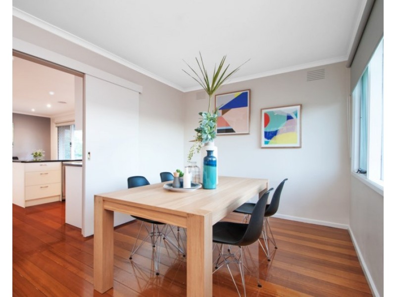 6 SPRINGSONG PASS, Chirnside Park VIC 3116