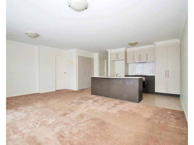 3/5 CHURCHILL Street, Ringwood VIC 3134
