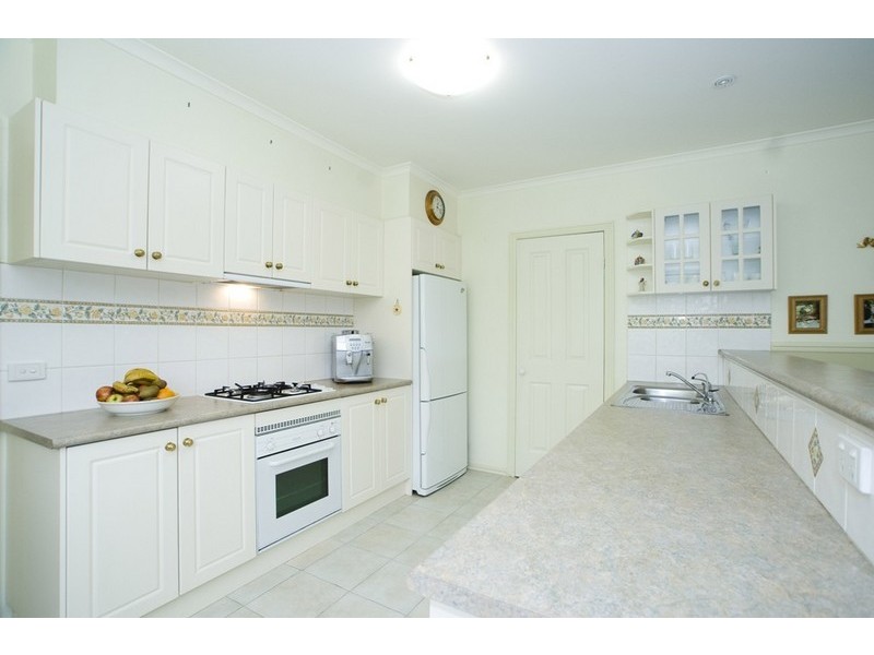 21 YARRA HILL Lane, Chirnside Park VIC 3116