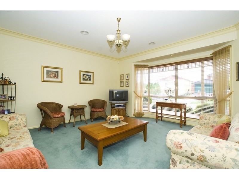 21 YARRA HILL Lane, Chirnside Park VIC 3116