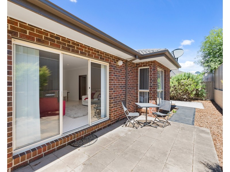 2 JESSICA PARK Drive, Lilydale VIC 3140