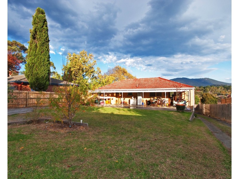 61 TAYLOR Road, Mooroolbark VIC 3138