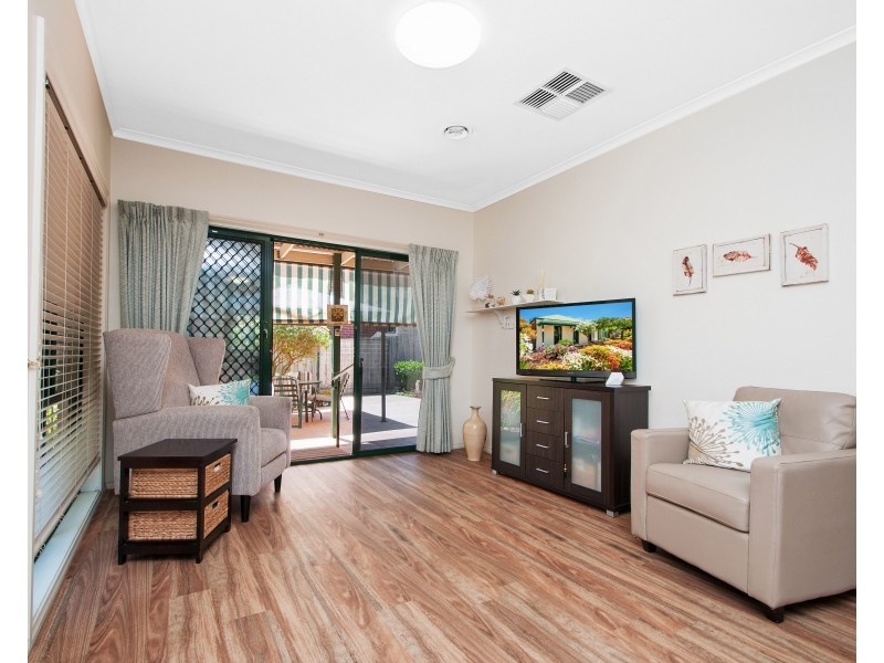 1 MAYFAIR Court, Chirnside Park VIC 3116