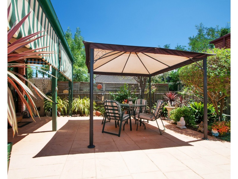 1 MAYFAIR Court, Chirnside Park VIC 3116