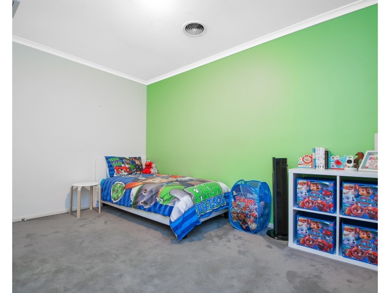 12 YARRA HILL Lane, Chirnside Park VIC 3116