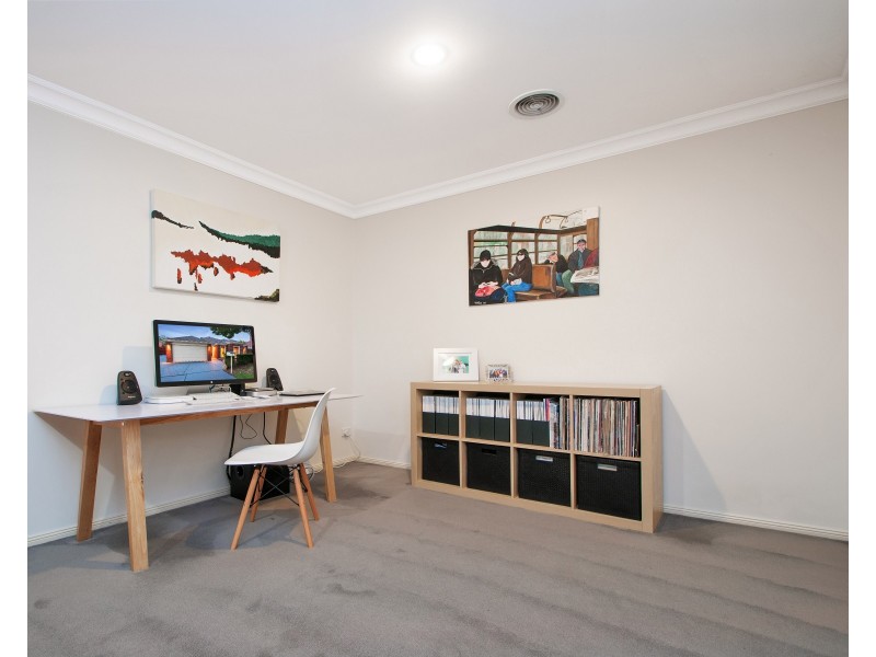 12 YARRA HILL Lane, Chirnside Park VIC 3116