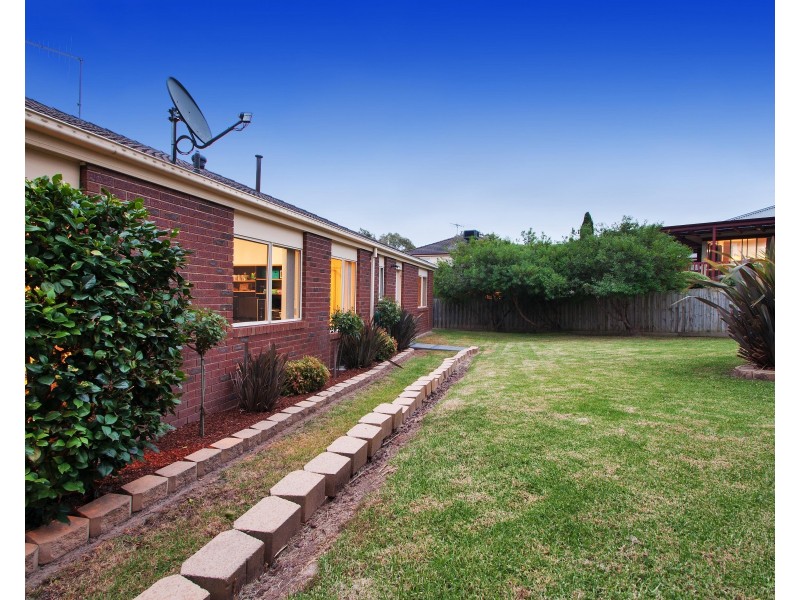 12 YARRA HILL Lane, Chirnside Park VIC 3116