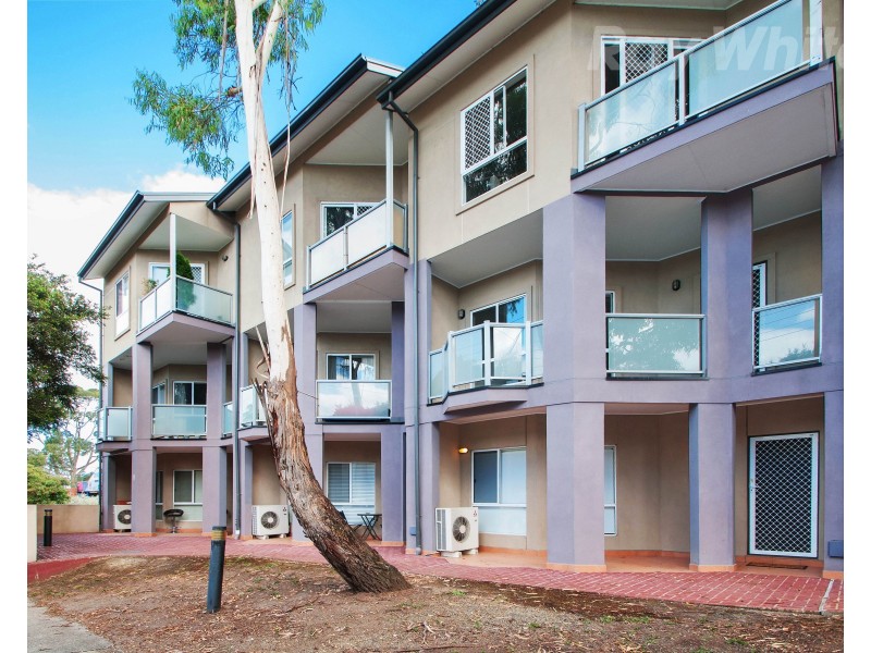 U32/13-15 HEWISH Road, Croydon VIC 3136