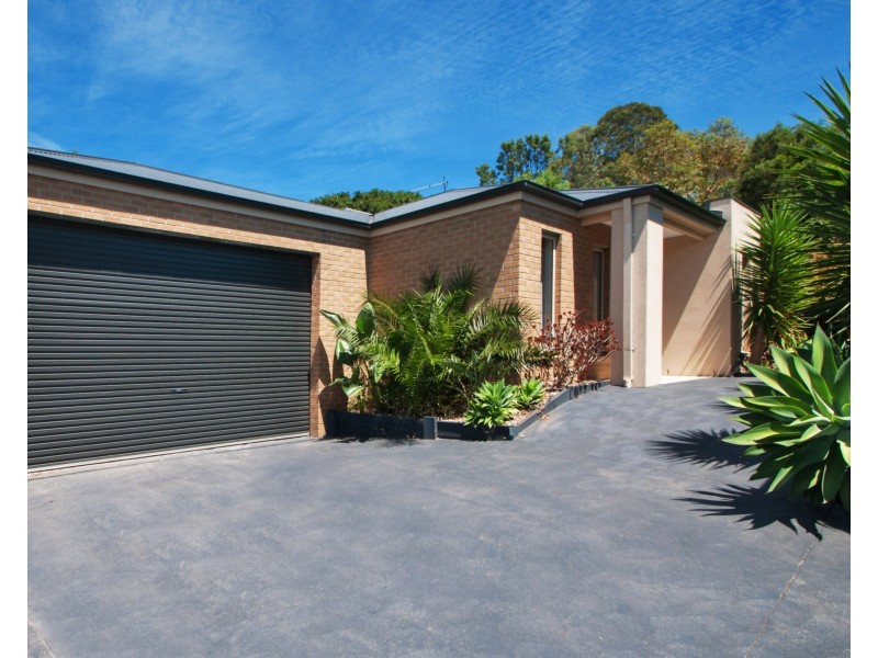 34a BIMBADEEN Drive, Mooroolbark VIC 3138