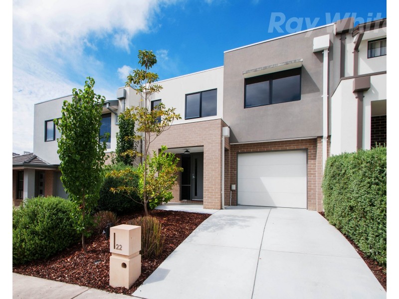 22 Evans Drive, Croydon VIC 3136