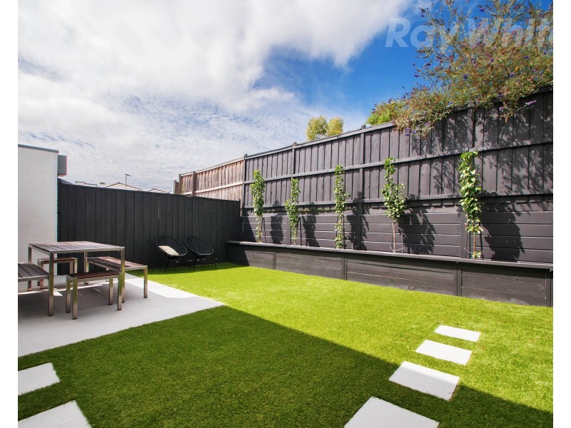 22 Evans Drive, Croydon VIC 3136