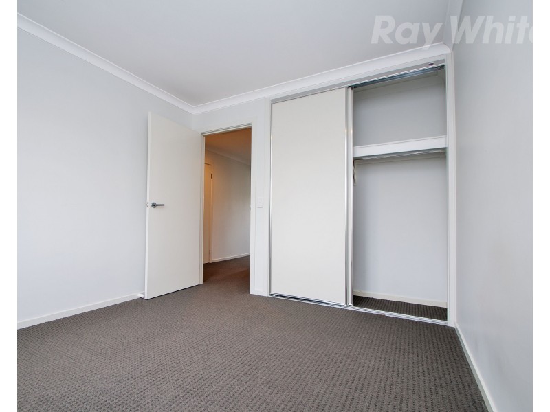 22 Evans Drive, Croydon VIC 3136