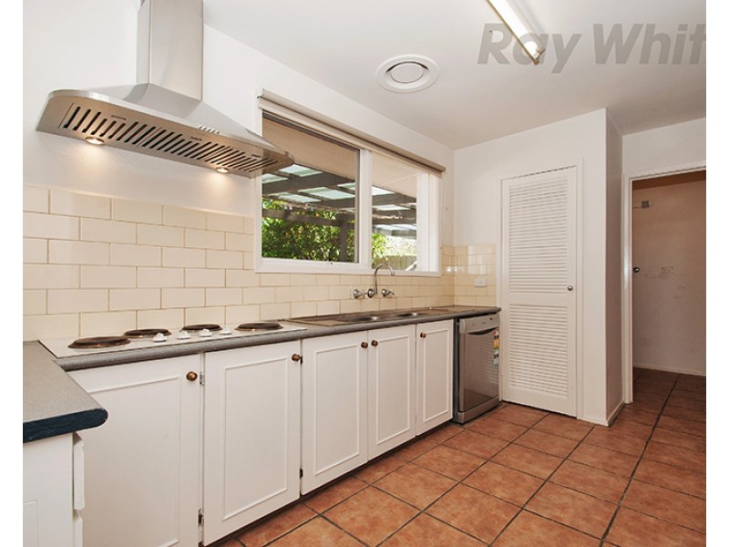 1 EMORA Street, Croydon VIC 3136