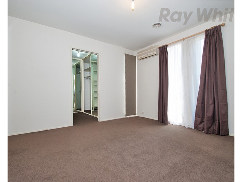 1 EMORA Street, Croydon VIC 3136