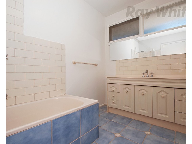 1 EMORA Street, Croydon VIC 3136