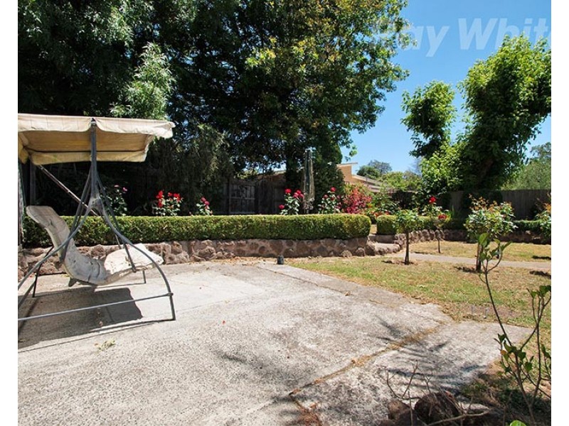 1 EMORA Street, Croydon VIC 3136