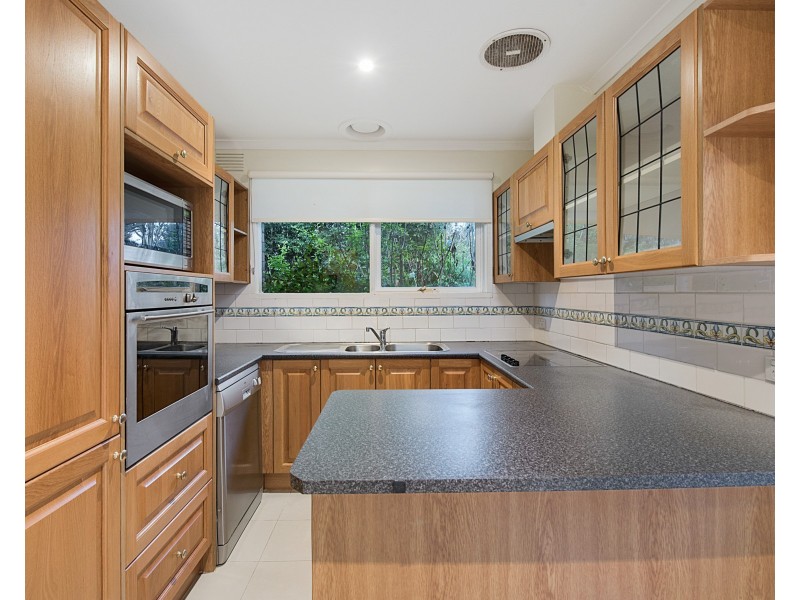 1/42 RONALD Road, Croydon VIC 3136