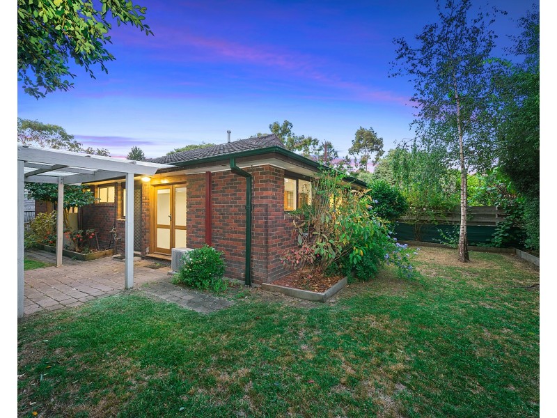 1/42 RONALD Road, Croydon VIC 3136