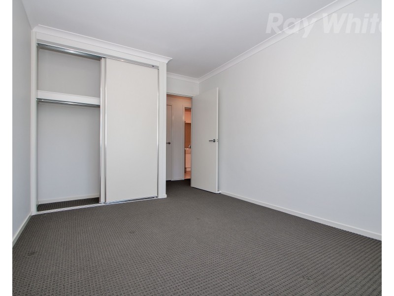 24 EVANS Drive, Croydon VIC 3136