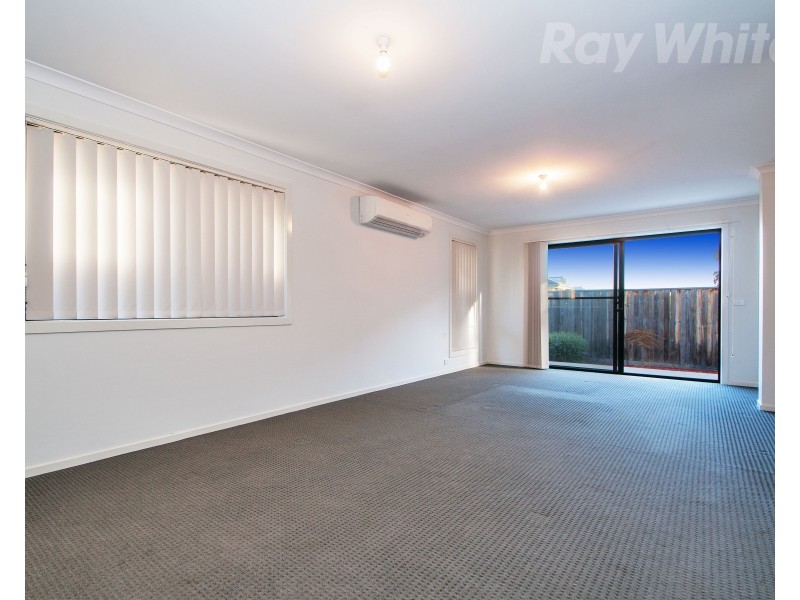 24 EVANS Drive, Croydon VIC 3136