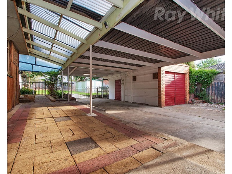 34 Broughton Avenue, Croydon VIC 3136