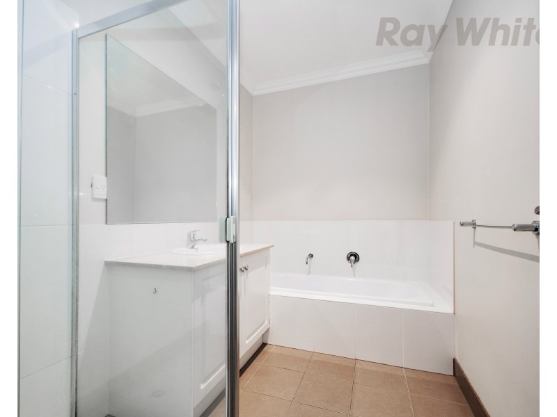 2/4 HUMBER Road, Croydon North VIC 3136