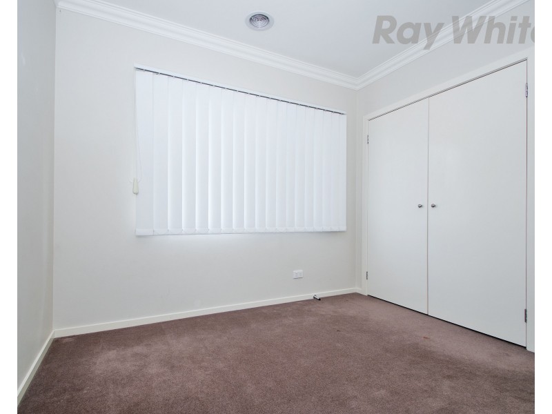 2/4 HUMBER Road, Croydon North VIC 3136