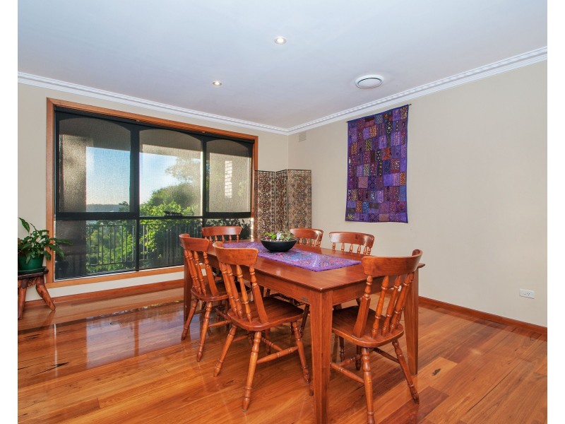 2 Meridian Court, Mooroolbark VIC 3138