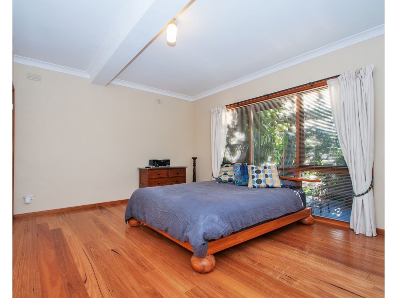 2 Meridian Court, Mooroolbark VIC 3138