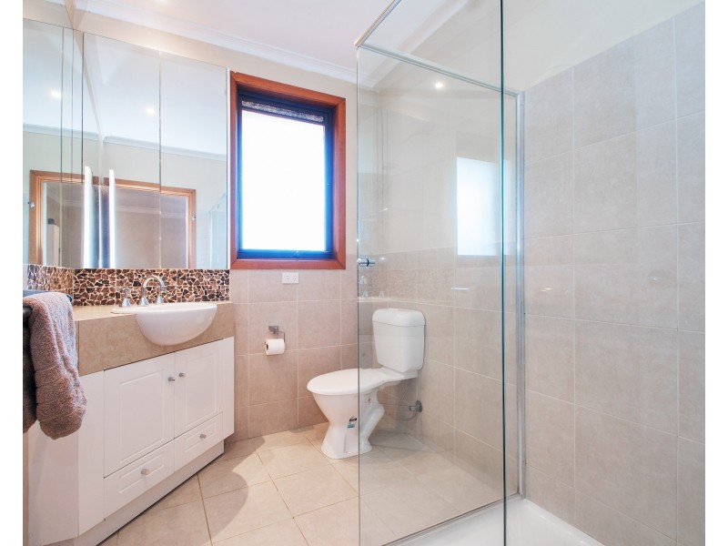 2 Meridian Court, Mooroolbark VIC 3138