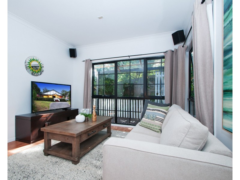 27 Lindisfarne Avenue, Croydon VIC 3136