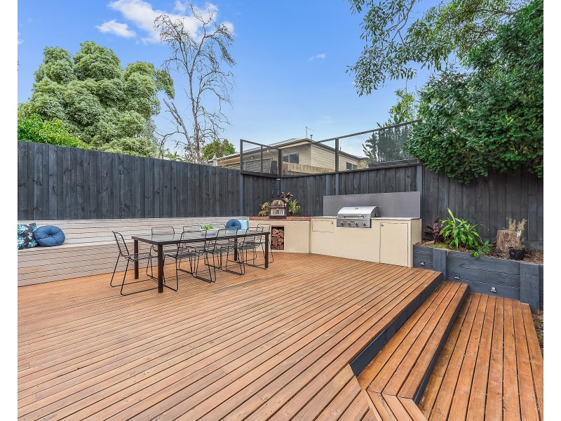 18a Bradman Avenue, Mount Evelyn VIC 3796