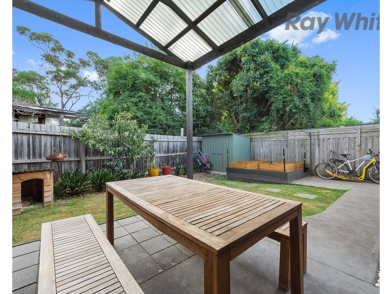 32 LANCASTER Road, Mooroolbark VIC 3138