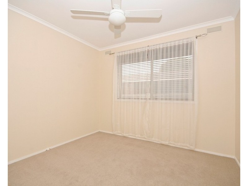 9 LARISSA Court, Croydon VIC 3136