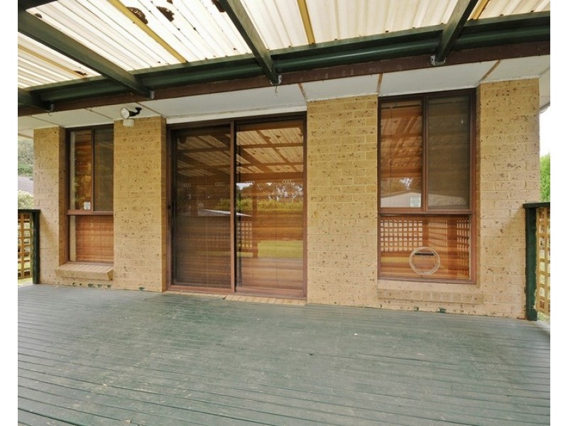 9 LARISSA Court, Croydon VIC 3136