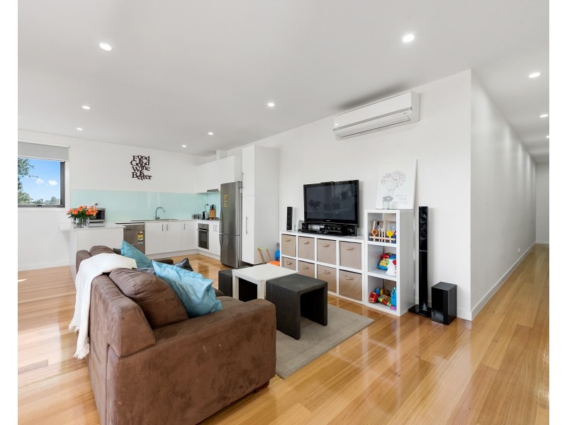 206/10 Alfrick Road, Croydon VIC 3136