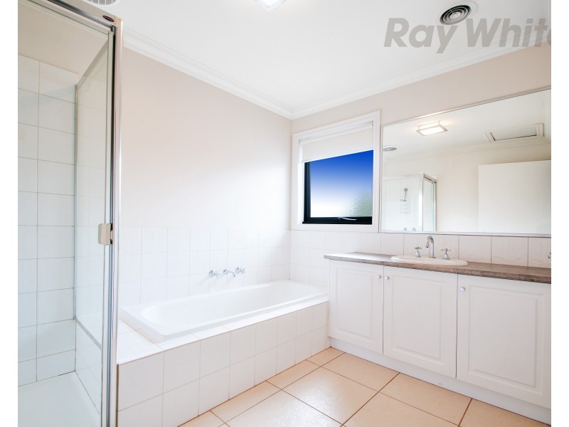 1/52 DORSET Road, Croydon VIC 3136