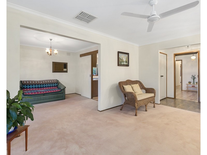 3 DALEHEAD Court, Croydon Hills VIC 3136