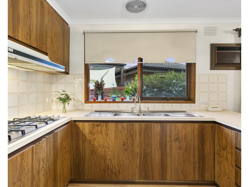 3 DALEHEAD Court, Croydon Hills VIC 3136