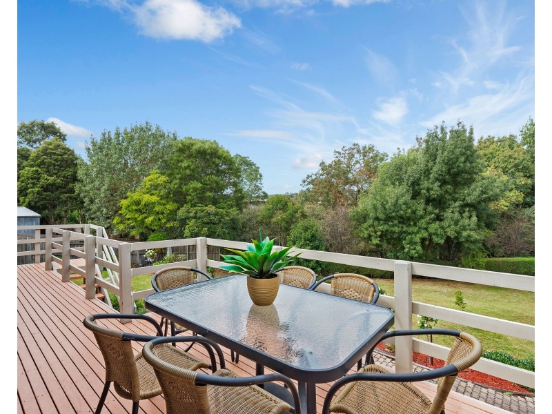 18 Winnetka Drive, Lilydale VIC 3140