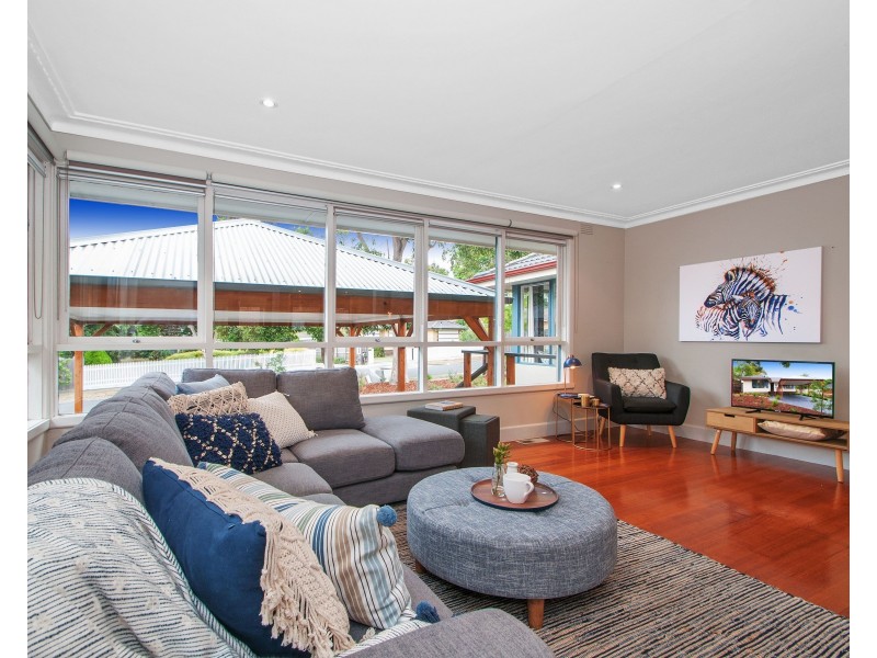 59 Blazey Road, Croydon South VIC 3136