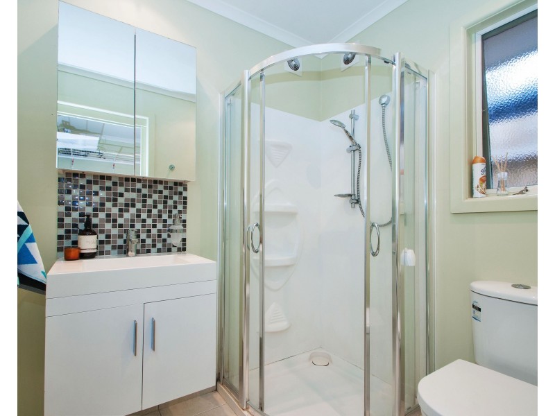 59 Blazey Road, Croydon South VIC 3136