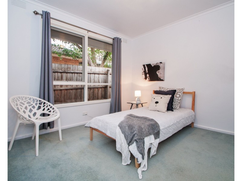 59 Blazey Road, Croydon South VIC 3136