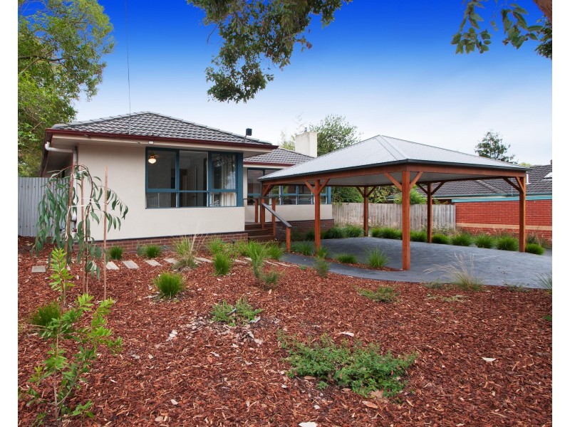 59 Blazey Road, Croydon South VIC 3136