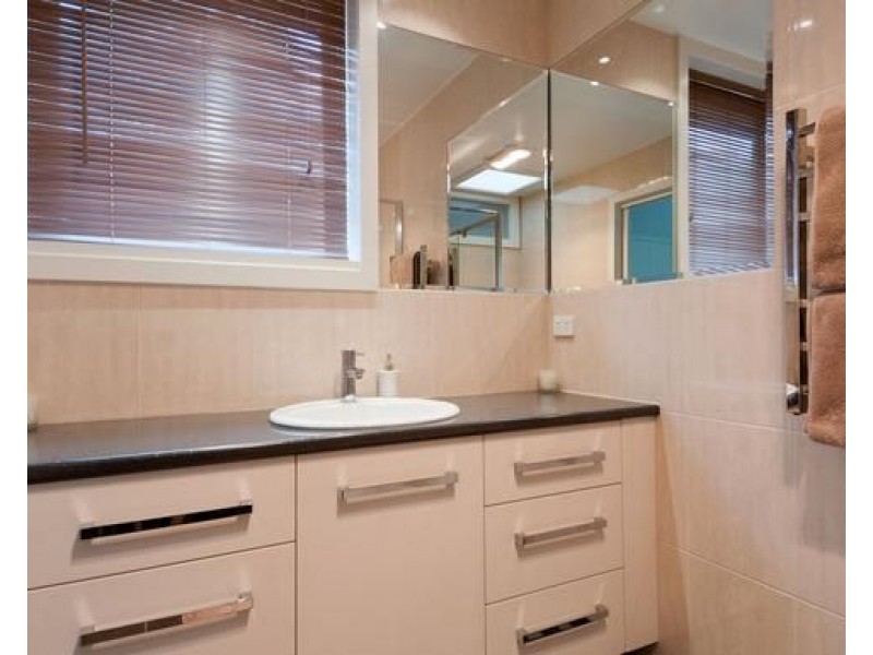 U25/77-79 BAYSWATER Road, Croydon VIC 3136