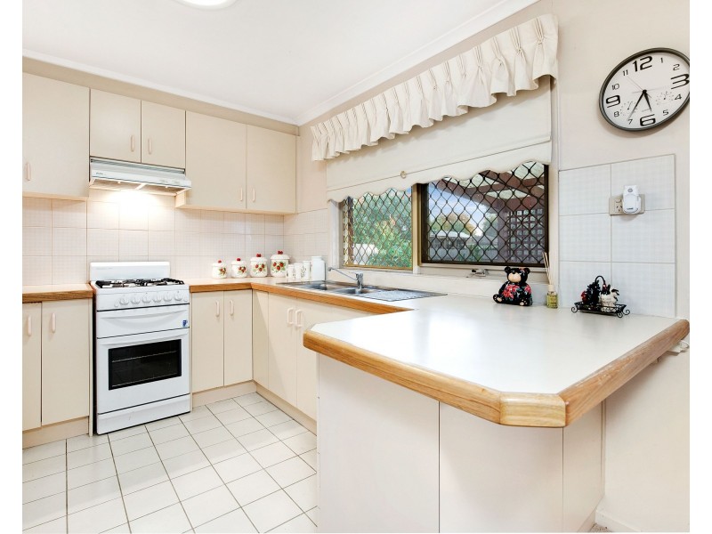 17 Maggs Street, Croydon VIC 3136