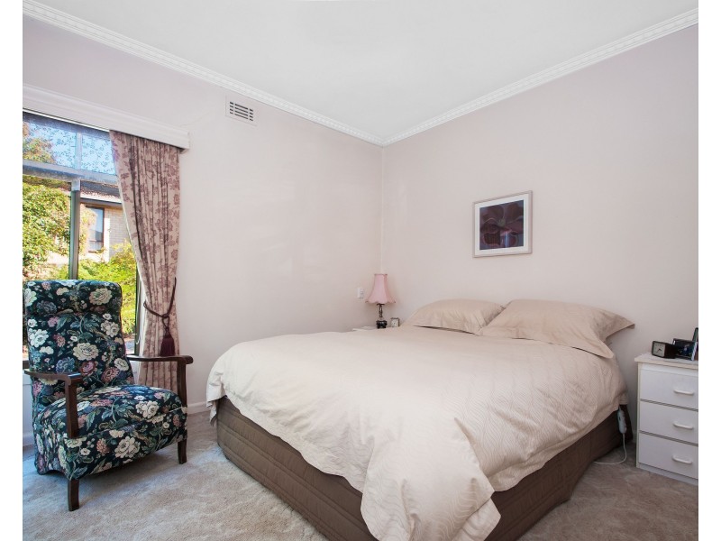 25 Victoria Road, Chirnside Park VIC 3116