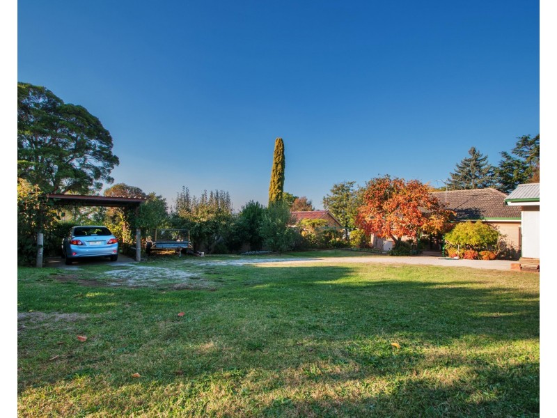 25 Victoria Road, Chirnside Park VIC 3116